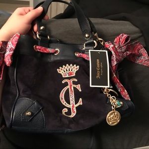 Brand New Juicy Couture Velour Purse